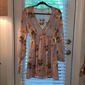 Flower dress small with slots on sleeves with ties